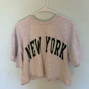 brandy melville new york cropped tee